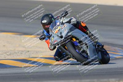 media/Dec-18-2022-SoCal Trackdays (Sun) [[8099a50955]]/Turn 10 (140pm)/